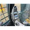 Image 9 : 2019 JOHN DEERE 300G LC HYDRAULIC EXCAVATOR