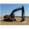 Image 2 : 2013 JOHN DEERE 290G LC HYDRAULIC EXCAVATOR