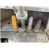 Image 10 : CATERPILLAR 966B WHEEL LOADER