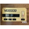 Image 28 : 11 FT. VANGUARD TRUCK CAMPER