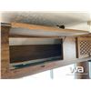 Image 35 : 11 FT. VANGUARD TRUCK CAMPER