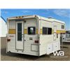Image 3 : 11 FT. VANGUARD TRUCK CAMPER