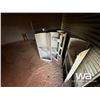 Image 7 : WESTEEL-ROSCO 19 FT. 8 RING GRAIN BIN