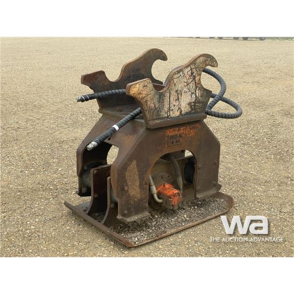 NPK C-8C 200 SERIES HOE PACK