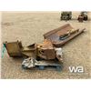 Image 4 : 12 FT. GRADER BLADE W/MAST MOUNT