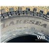 Image 5 : (4) LAKESEA EXTREME 33X10.5R16 TIRES