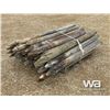 Image 2 : BUNDLE OF FENCE POSTS