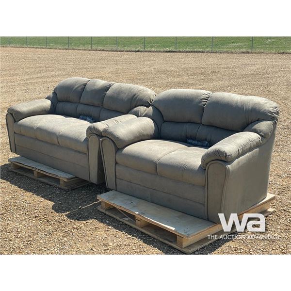 (2) PCS. LIVING ROOM SET