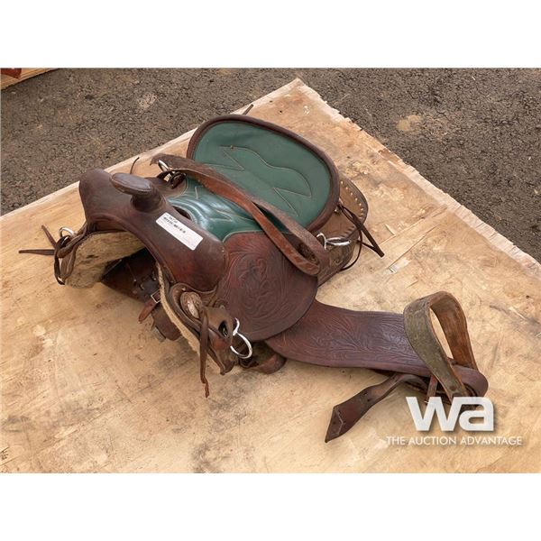 15 IN. WESTERN HORSE SADDLE