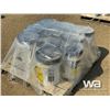Image 2 : (10) PAILS OF JD PLUS-50 II SAE 15W-40 ENGINE OIL