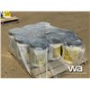 Image 3 : (10) PAILS OF JD PLUS-50 II SAE 15W-40 ENGINE OIL
