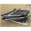Image 4 : NEW HOLLAND CR9080 HOPPER COVERS