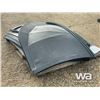 Image 3 : NEW HOLLAND CR9080 HOPPER COVERS