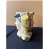 Image 2 : Royal Doulton "King Arthur and Guinevere"
