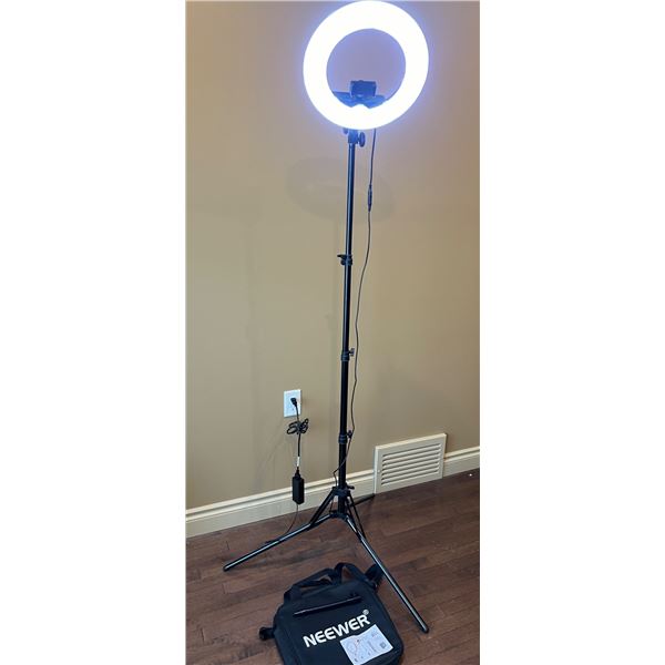 Neewer Ring Light with Tripod