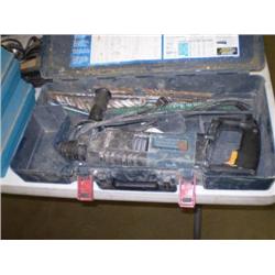 BOSCH ELECTRIC HAMMER DRILL