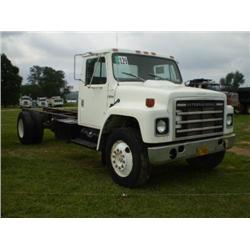 INTERNATIONAL S1824 S/A CAB & CHASSIS TRUCK , s/n AA182JHB13297: