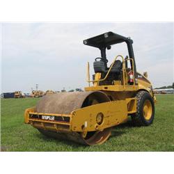 CATERPILLAR CS433E VIBRATORY SMOOTH DRUM COMPACTOR , s/n CATCS433CCFP00151: