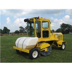 SUPERIOR DT80C MOBILE BROOM , s/n 803052: