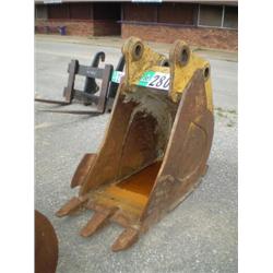 C-P 24in. BUCKET , s/n N/A: