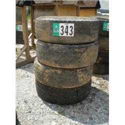 QUANTITY (4) 385/65R22.5 USED TIRES