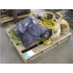 PALLET OF ELECTRIC CORDS