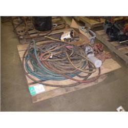 PALLET OF AIR HOSES & JUMPER CABLES