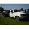 Image 1 : FORD F350 S/A FLATBED TRUCK s/n 1FDSF37G2NNA64389