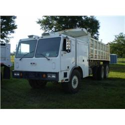 INTERNATIONAL/ZELIGSON CO. T/A DUMP TRUCK s/n 952512314