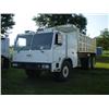 Image 1 : INTERNATIONAL/ZELIGSON CO. T/A DUMP TRUCK s/n 952512314