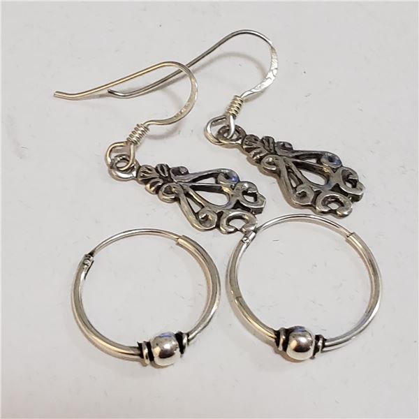JP1066-196 SILVER LOT OF 2 EARRINGS
