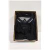 Image 1 : BOX WITH 3 GOLF SHIRTS - BURBERRY (XL),