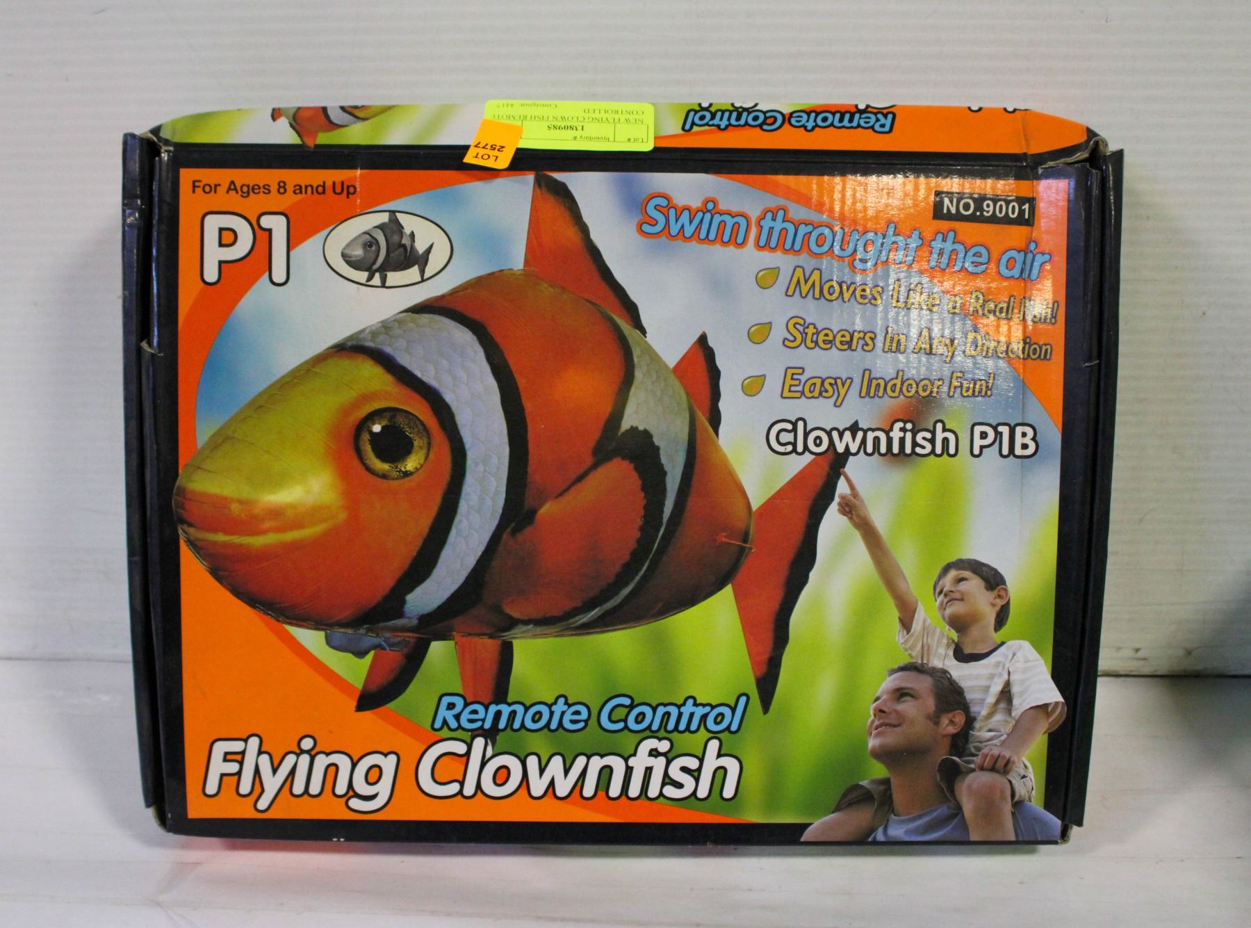 NEW FLYING CLOWN FISH REMOTE CONTROLLED