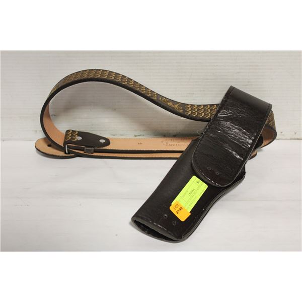 SIZE 44 LEATHER BELT WITH GUN HOSLTER-ESTATE
