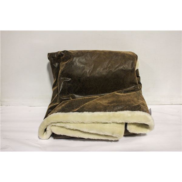 KANATA 5FT SHERPA SUEDED BLANKET THICK-ESTATE