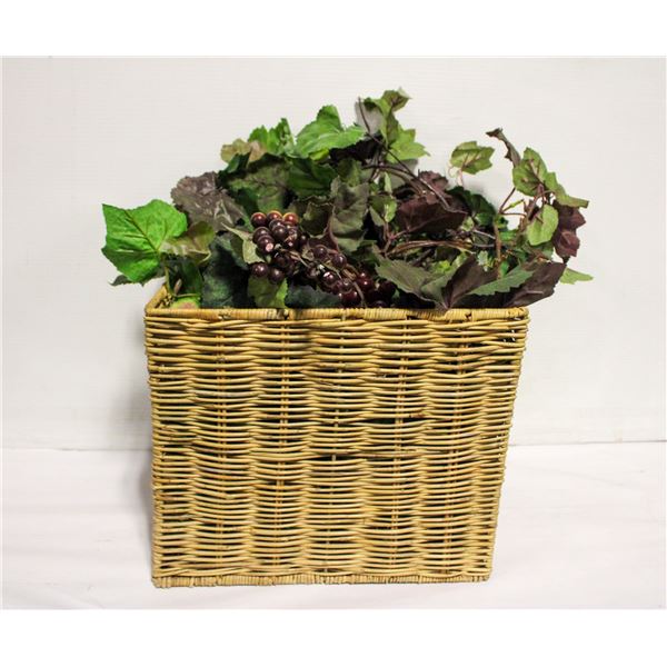 GRAPE VINE DECOR STRANDS WITH RATTAN BASKET