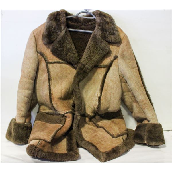 VINTAGE GENUINE SHEEPSKIN SPORTSMAN MENS LARGE COA