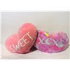 Image 1 : 2 LARGE HEART SQUISHMALLOWS