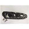 Image 1 : NEW CARBON FIBRE YUKON SNOWSHOES-ESTATE