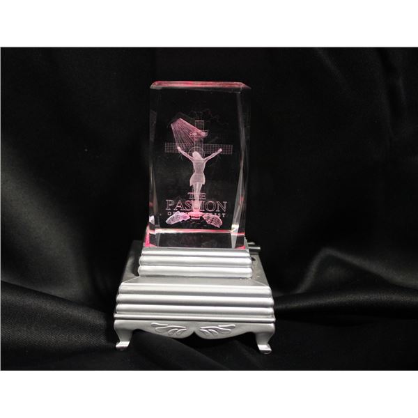 3D LAZER CUT CRYSTAL PASSION OF CHRIST W/LED