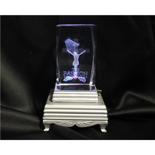 3D LAZER CUT CRYSTAL PASSION OF CHRIST W/LED