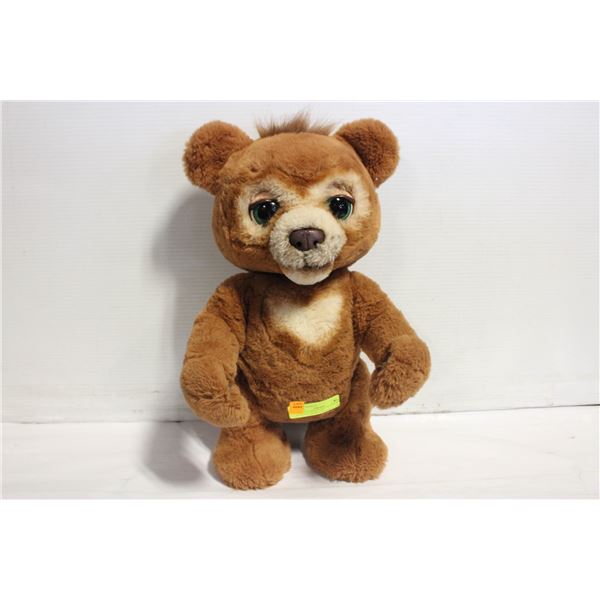 FUR REAL ANIMATED TALKIN BEAR BATTERY OPERATED