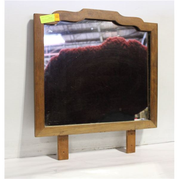 VINTAGE HEAVY MIRROR WOOD FRAME 17 INCHES HIGH