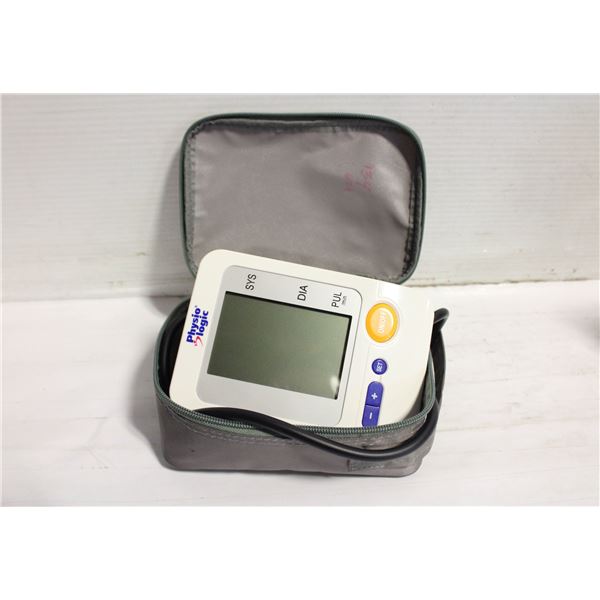 BLOOD PRESSURE MONITOR