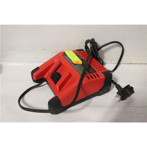 MILWAUKEE 18V LI-ION CHARGER