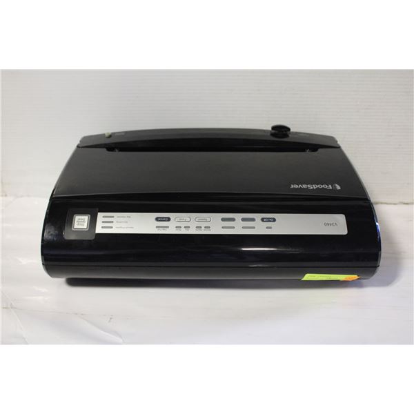 FOODSAVER V3460 VACUUM SEALER