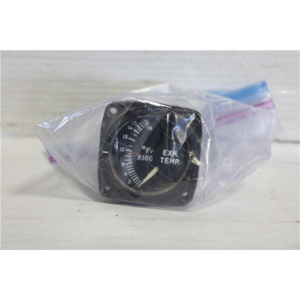 LEWIS ENGINEERING AVIATION TEMP INDICATOR