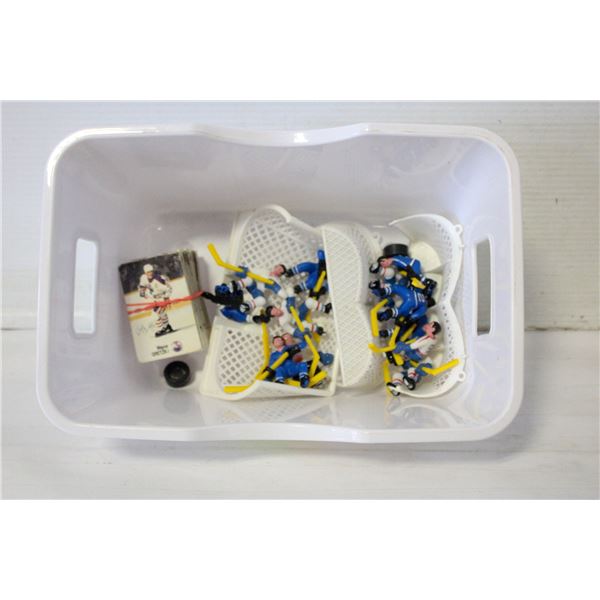 88-89 ESSO CARDS WITH 70'S TABLE HOCKEY PLAYERS,