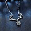Image 3 : 1 CT GRA CERTIFIED ANTLERS DESIGN ROUND BRILLIANT