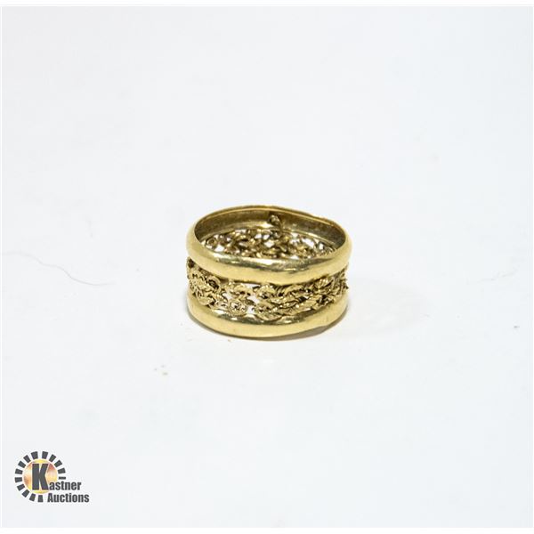 14KT YELLOW GOLD RING SIZE 5 (INNER BAND IS ROUGH)